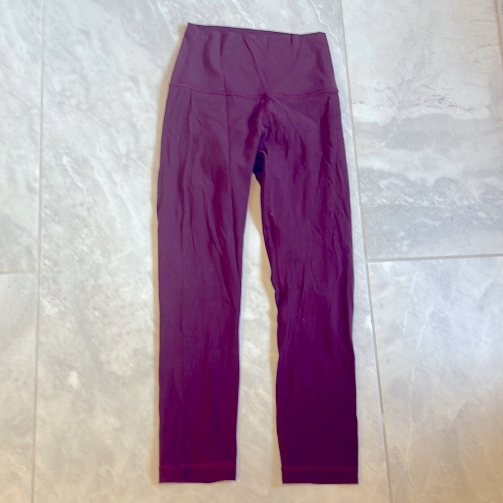 Lululemon align size 2 maroon crop. 21 inch EUC